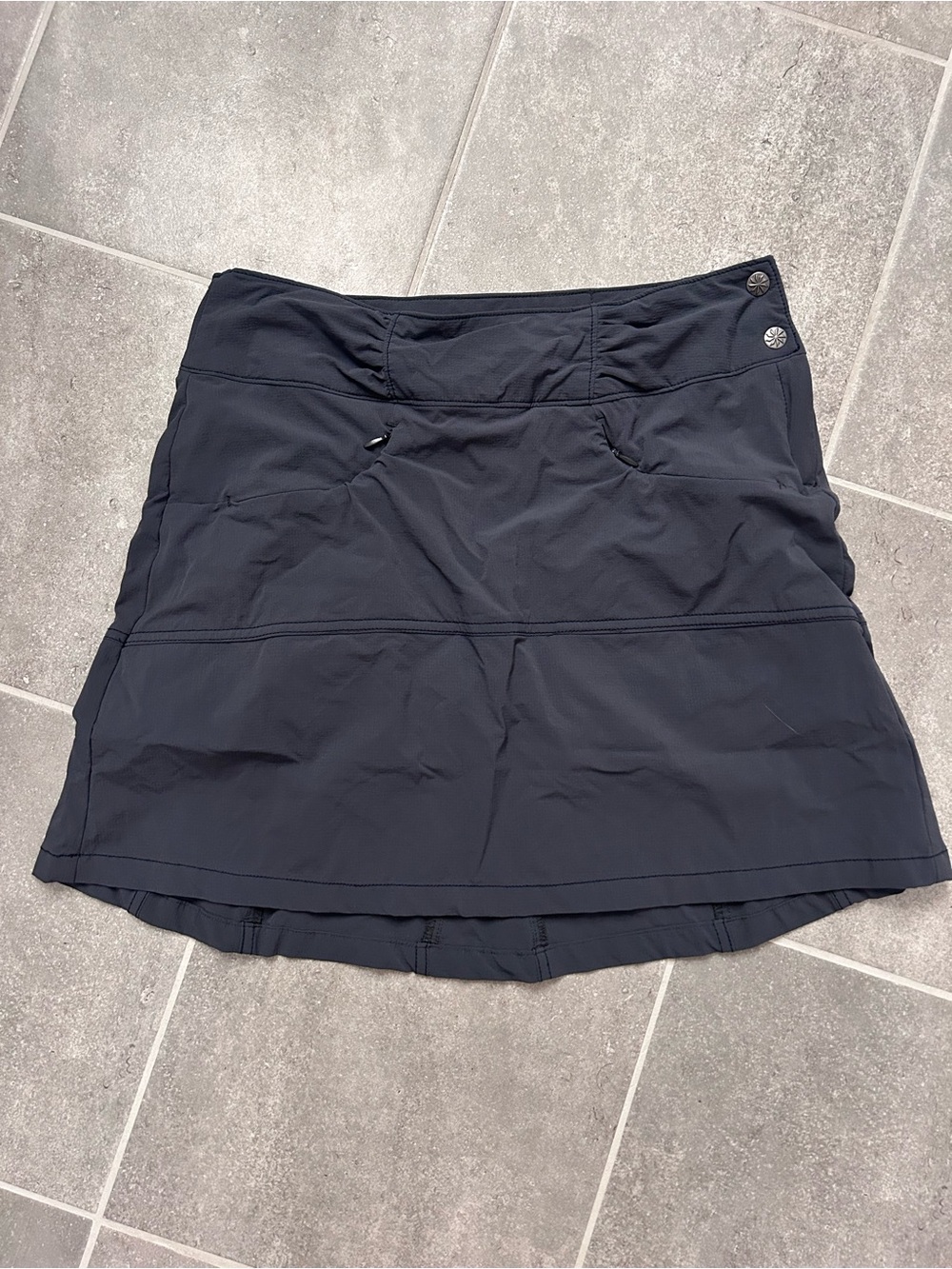 Athleta Dark Gray Athletic Performance Skort - Women